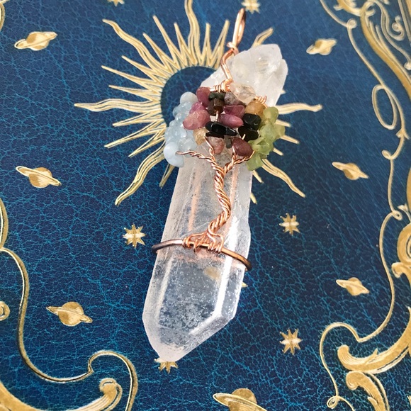 Jewelry - gorgeous large crystal pendant moon charged reiki